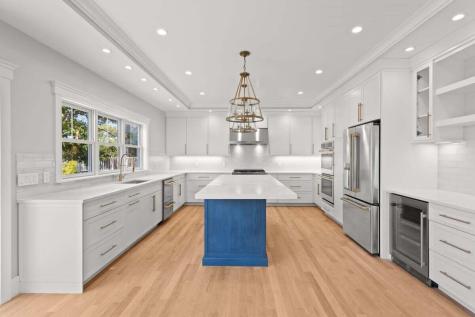 285 Edgewater Drive Falmouth MA 02536