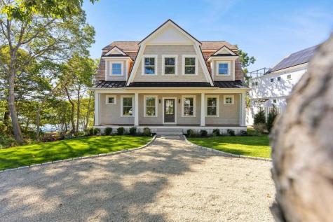 285 Edgewater Drive Falmouth MA 02536