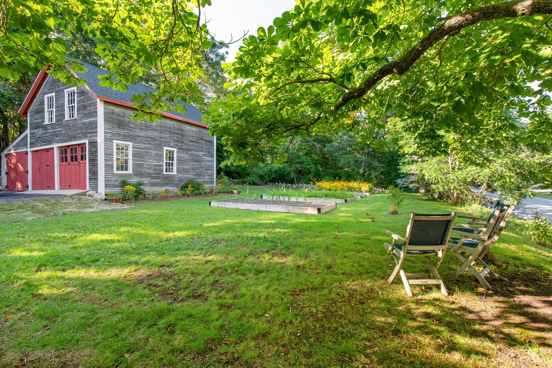 1276 County Road Cataumet MA 02534
