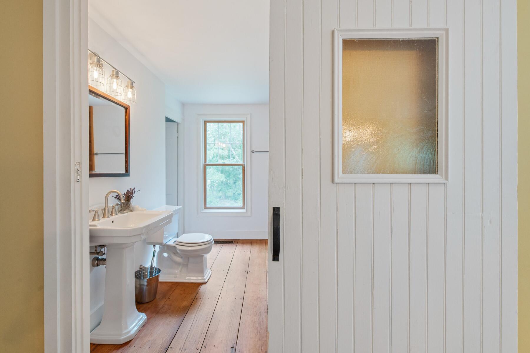 1276 County Road Cataumet MA 02534