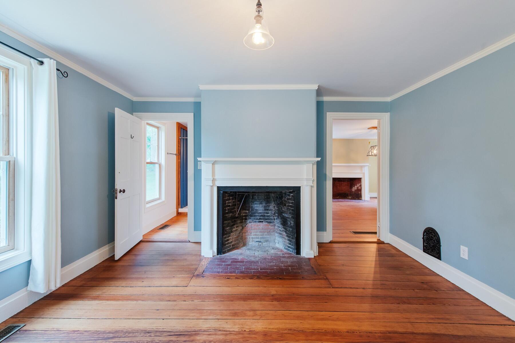 1276 County Road Cataumet MA 02534
