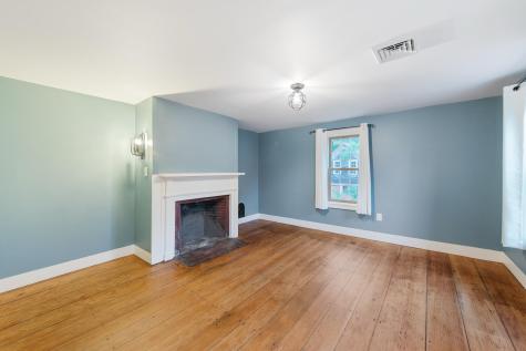 1276 County Road Cataumet MA 02534