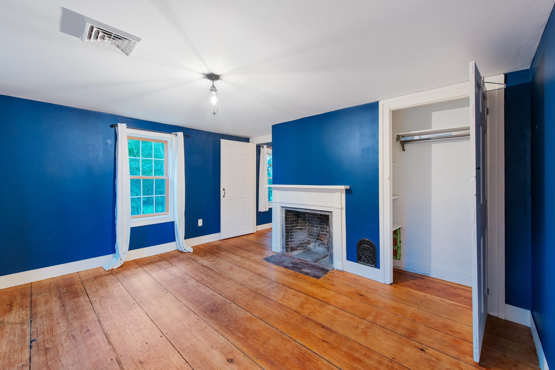 1276 County Road Cataumet MA 02534