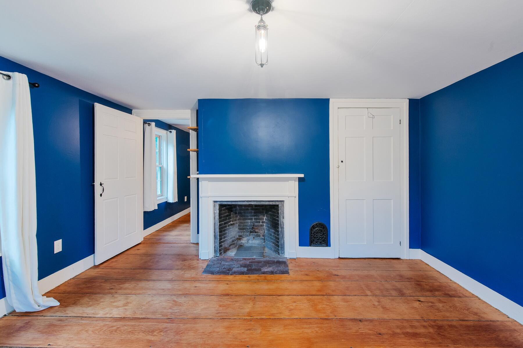 1276 County Road Cataumet MA 02534
