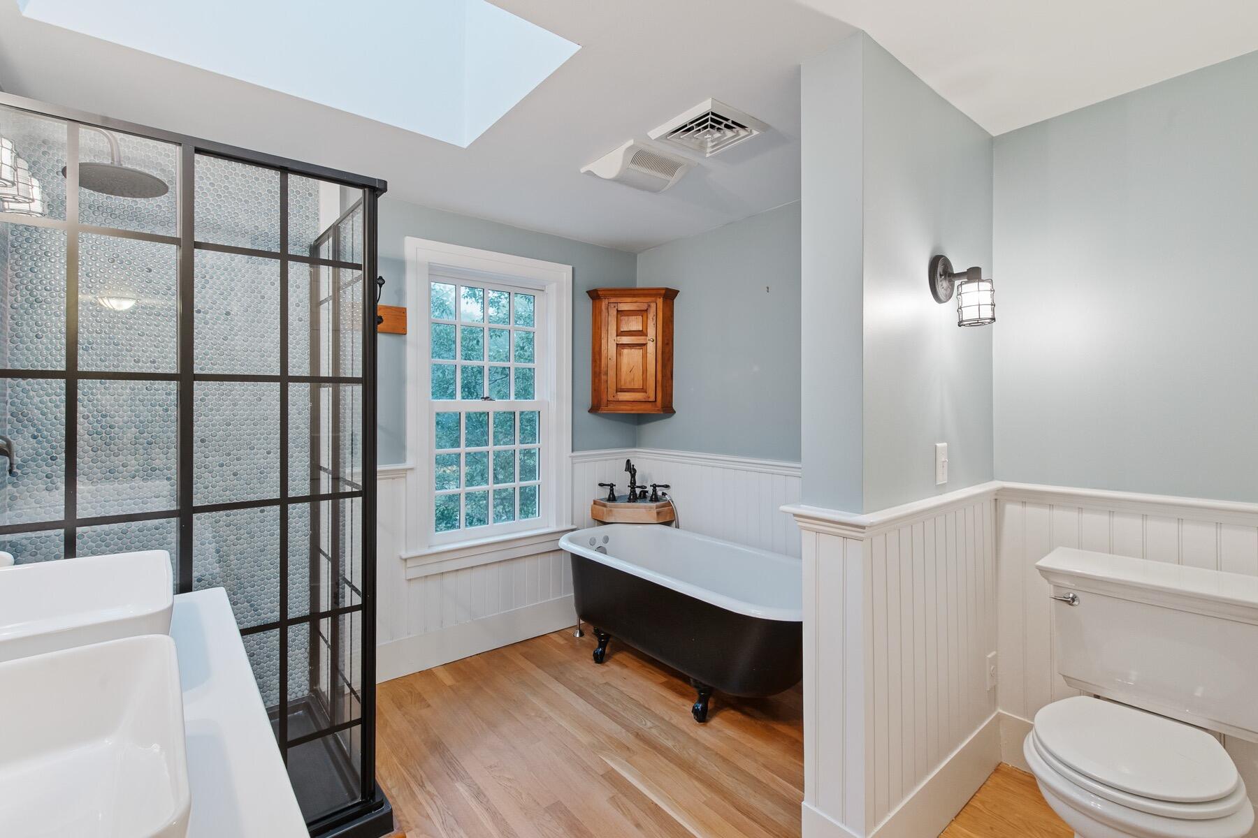 1276 County Road Cataumet MA 02534