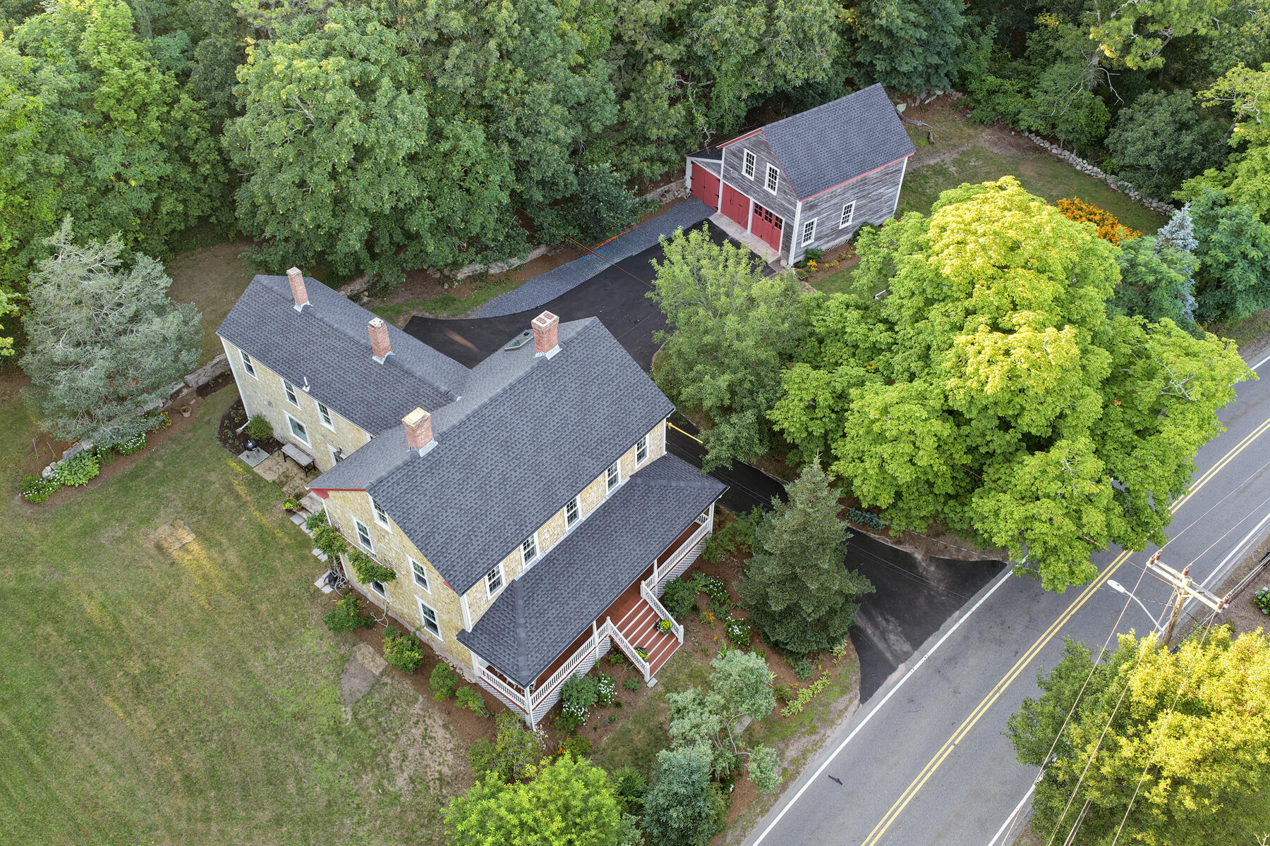 1276 County Road Cataumet MA 02534