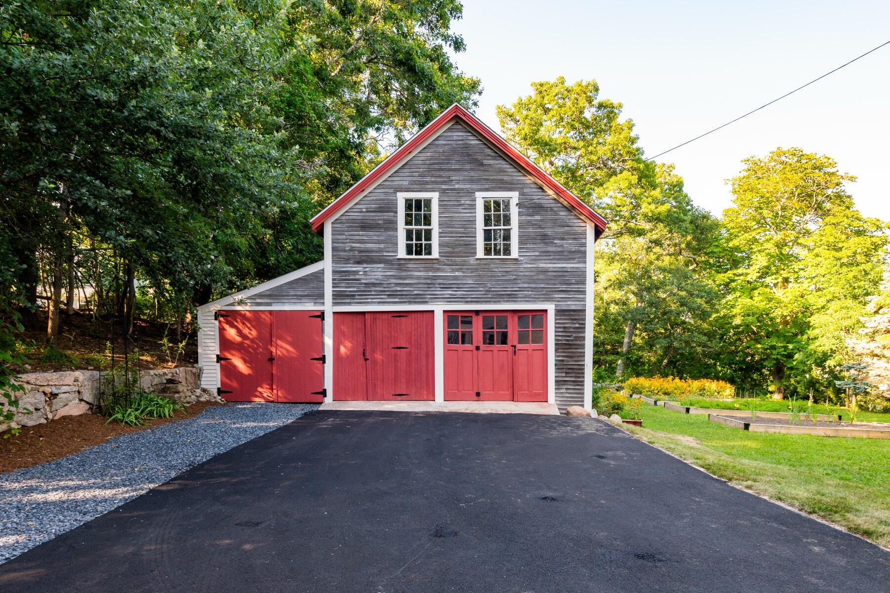 1276 County Road Cataumet MA 02534