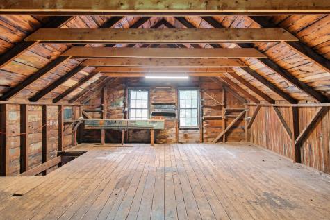 1276 County Road Cataumet MA 02534