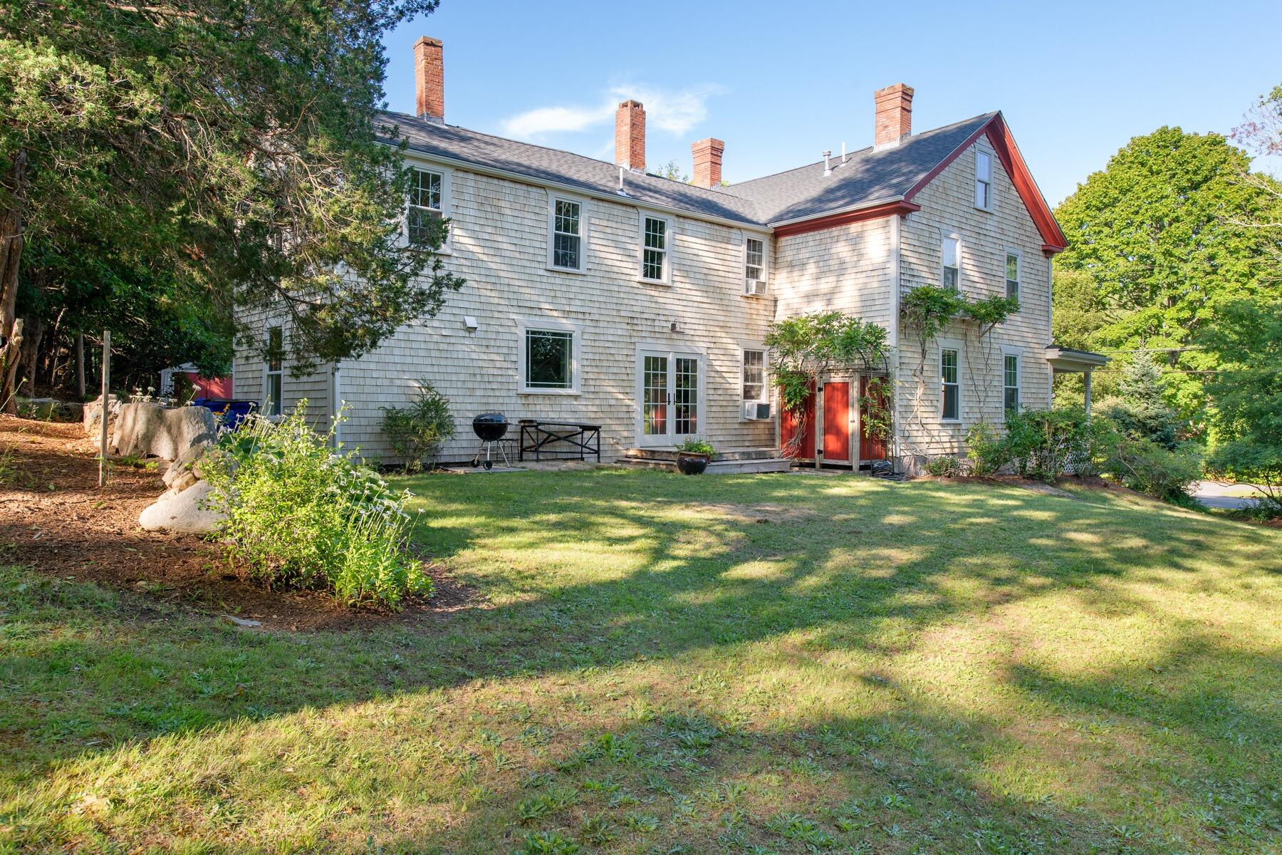 1276 County Road Cataumet MA 02534