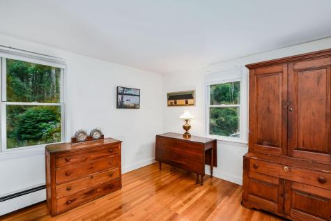 72 Benjamin Nyes Lane Falmouth MA 02540