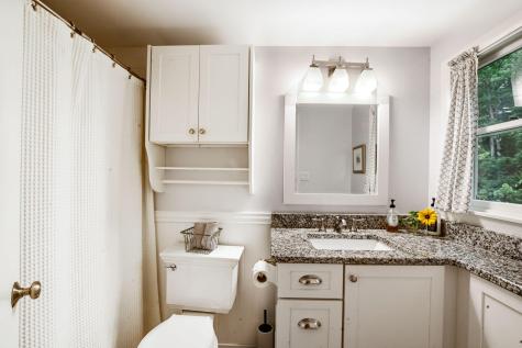 72 Benjamin Nyes Lane Falmouth MA 02540