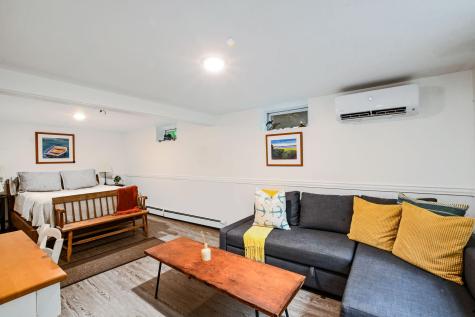 72 Benjamin Nyes Lane Falmouth MA 02540