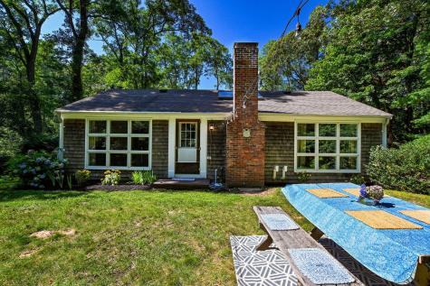 72 Benjamin Nyes Lane Falmouth MA 02540