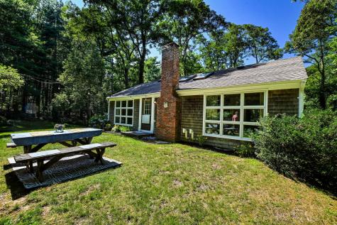 72 Benjamin Nyes Lane Falmouth MA 02540