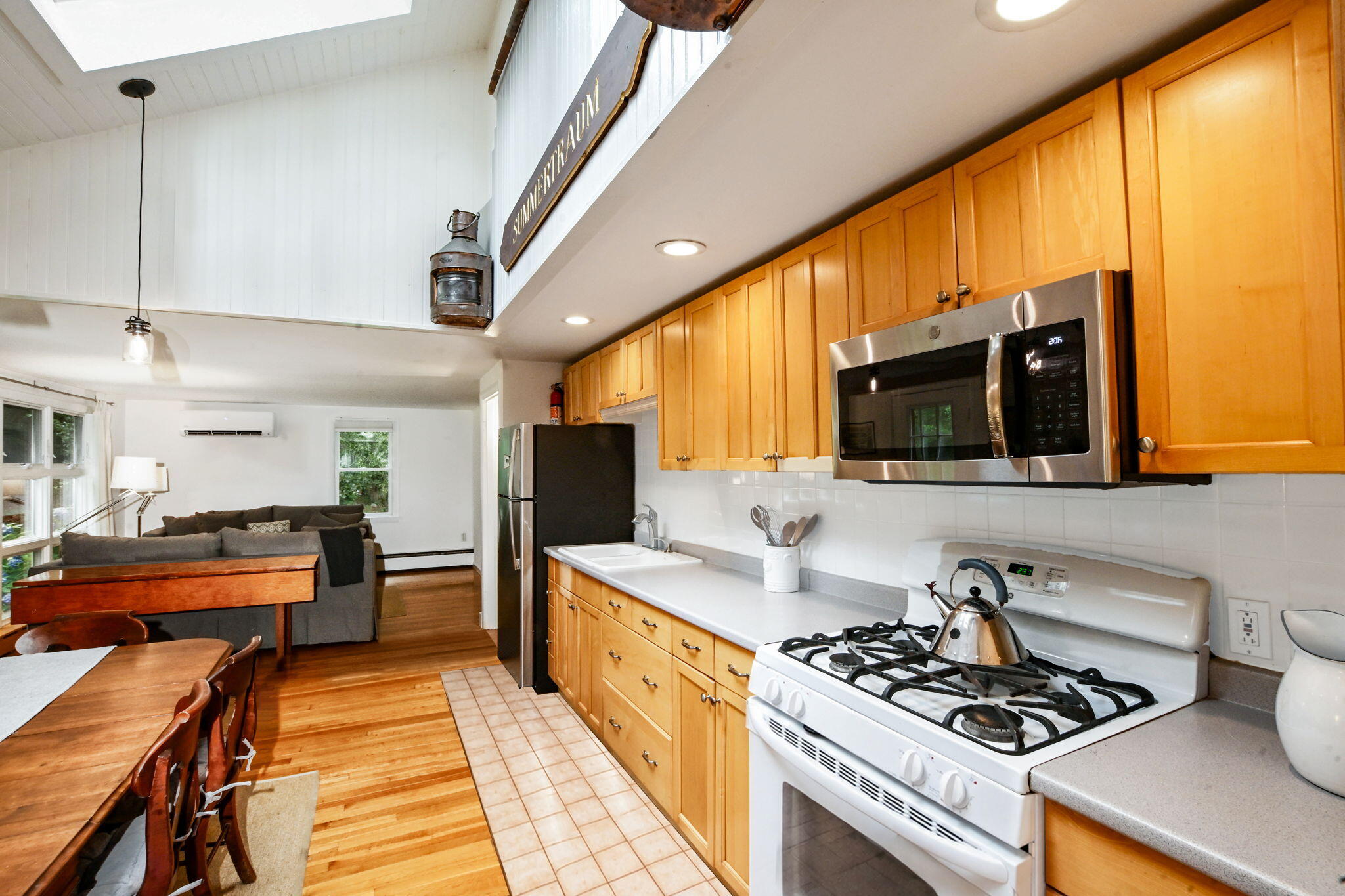 72 Benjamin Nyes Lane Falmouth MA 02540