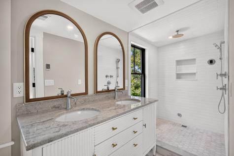 8A Willow Drive Provincetown MA 02657