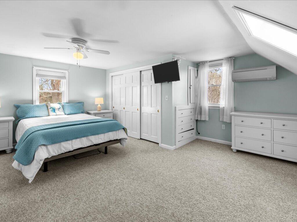 17 Swallow Street Falmouth MA 02536