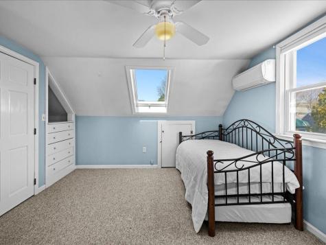 17 Swallow Street Falmouth MA 02536