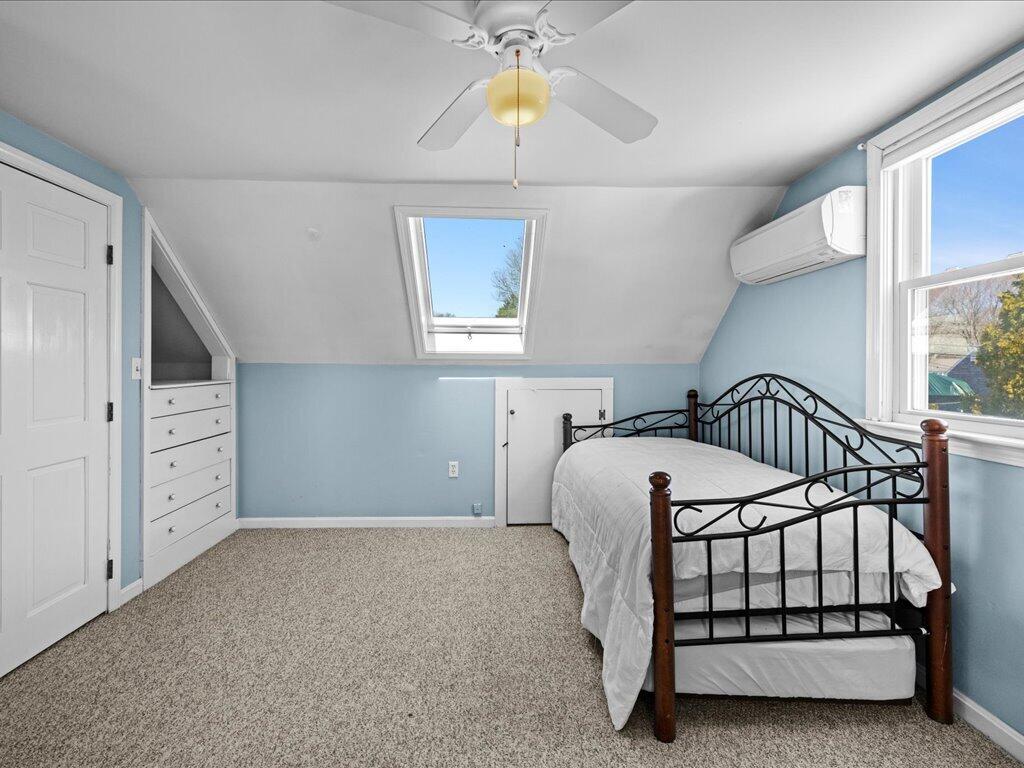 17 Swallow Street Falmouth MA 02536