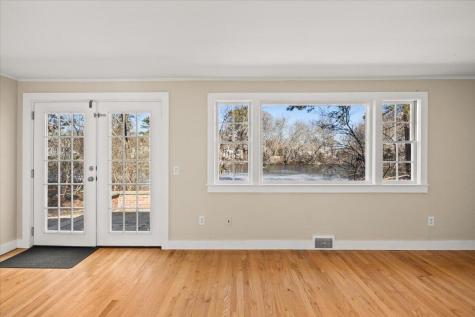 365 Phinneys Lane Barnstable MA 02632