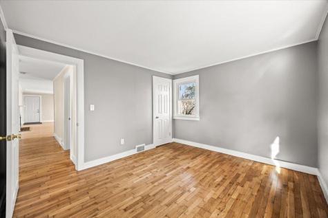 365 Phinneys Lane Barnstable MA 02632