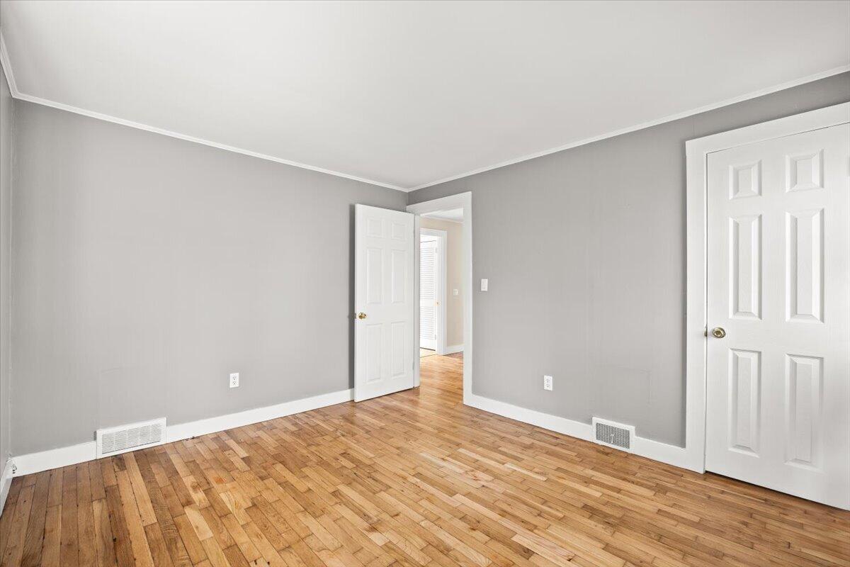 365 Phinneys Lane Barnstable MA 02632