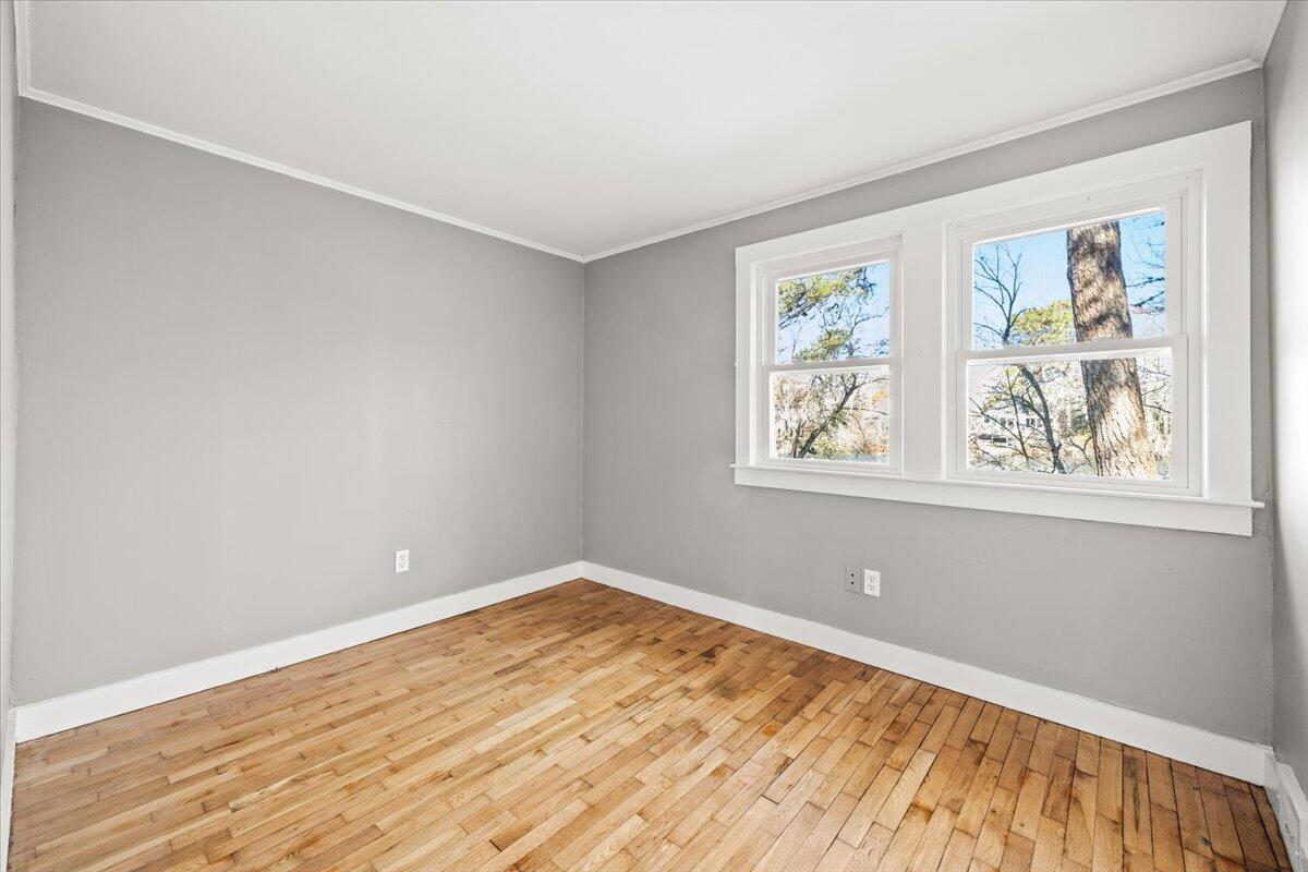 365 Phinneys Lane Barnstable MA 02632