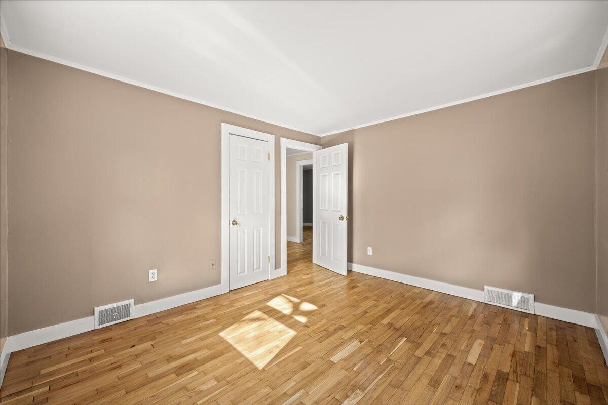 365 Phinneys Lane Barnstable MA 02632