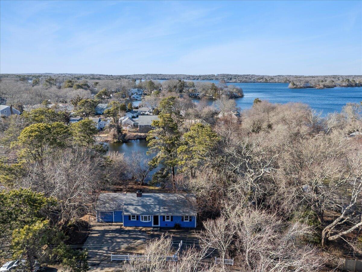 365 Phinneys Lane Barnstable MA 02632