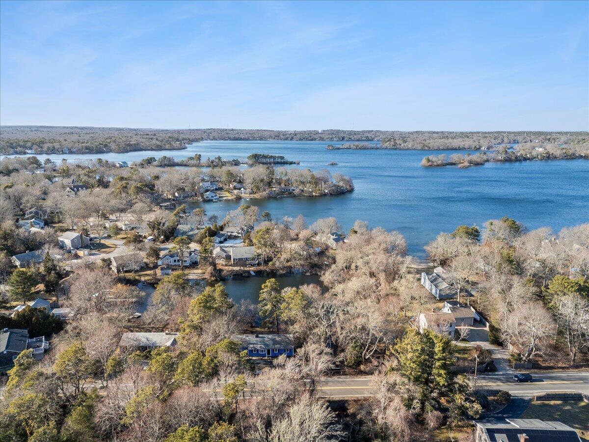 365 Phinneys Lane Barnstable MA 02632