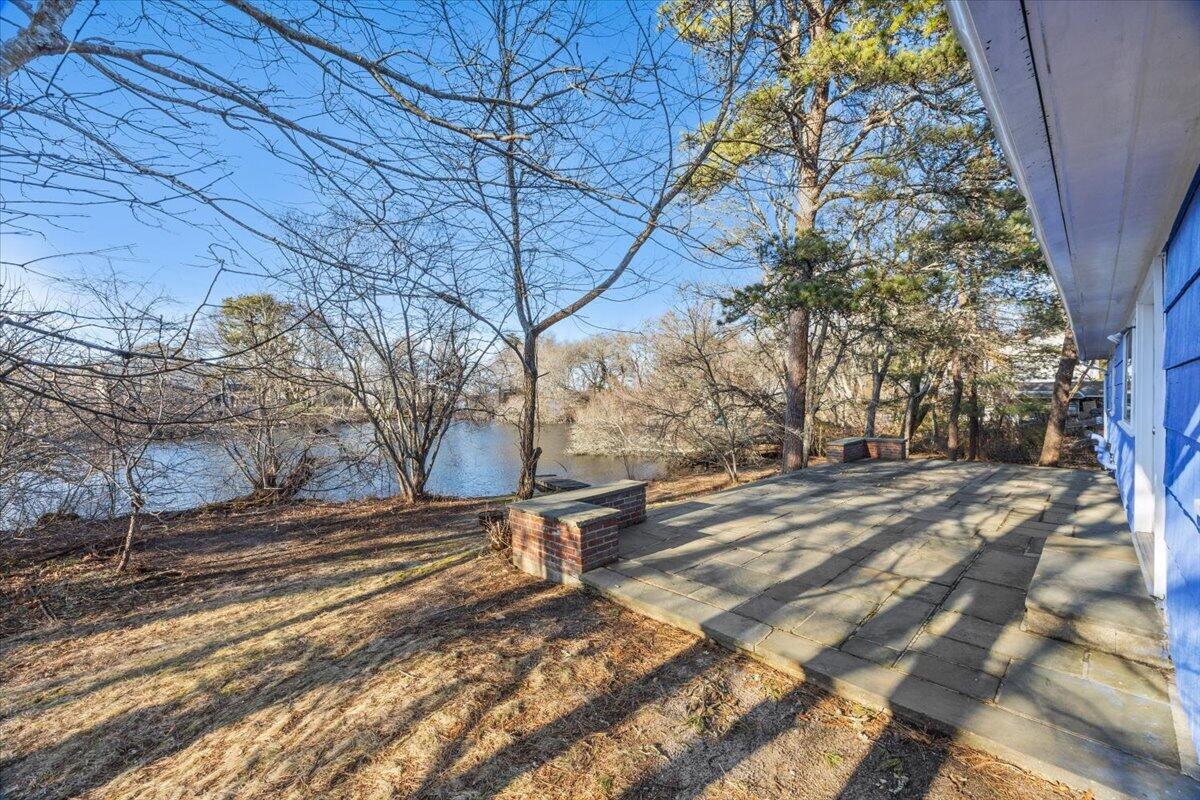 365 Phinneys Lane Barnstable MA 02632