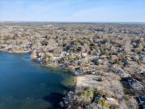 365 Phinneys Lane Barnstable MA 02632