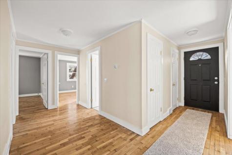 365 Phinneys Lane Barnstable MA 02632
