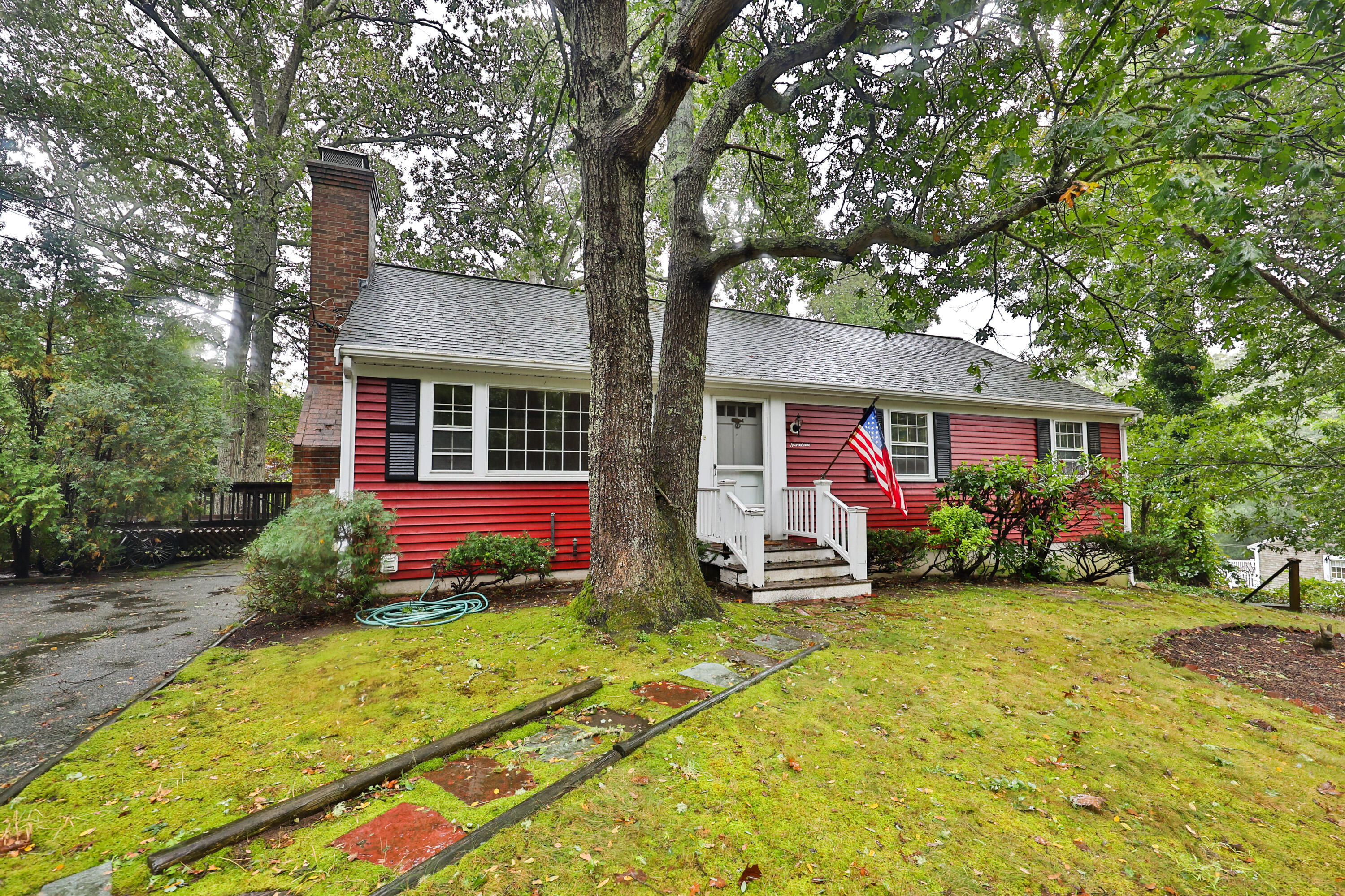 19 Embassy Lane Yarmouth MA 02675
