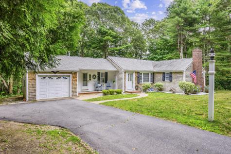 5 Hinckley Circle MA 02655