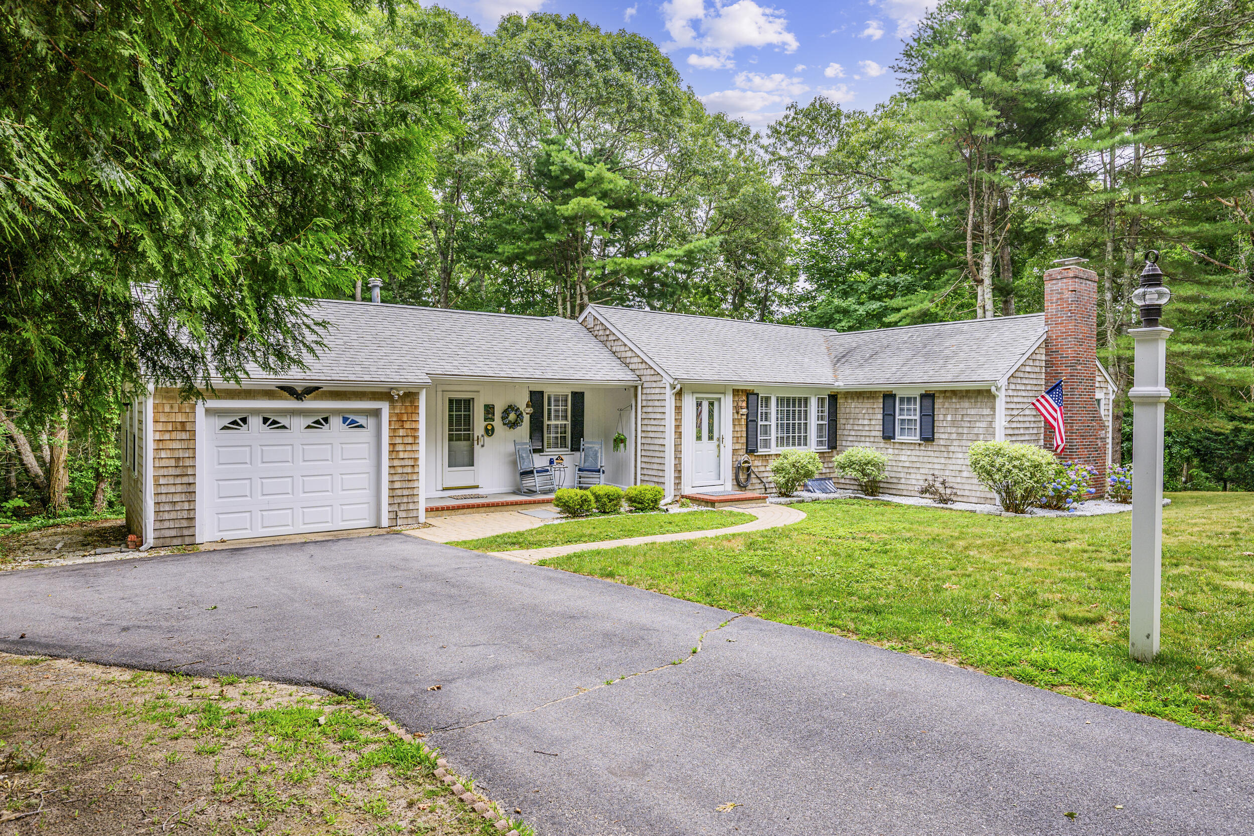 5 Hinckley Circle Osterville MA 02655