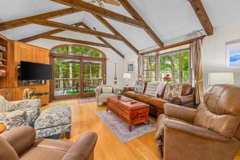 5 Hinckley Circle MA 02655