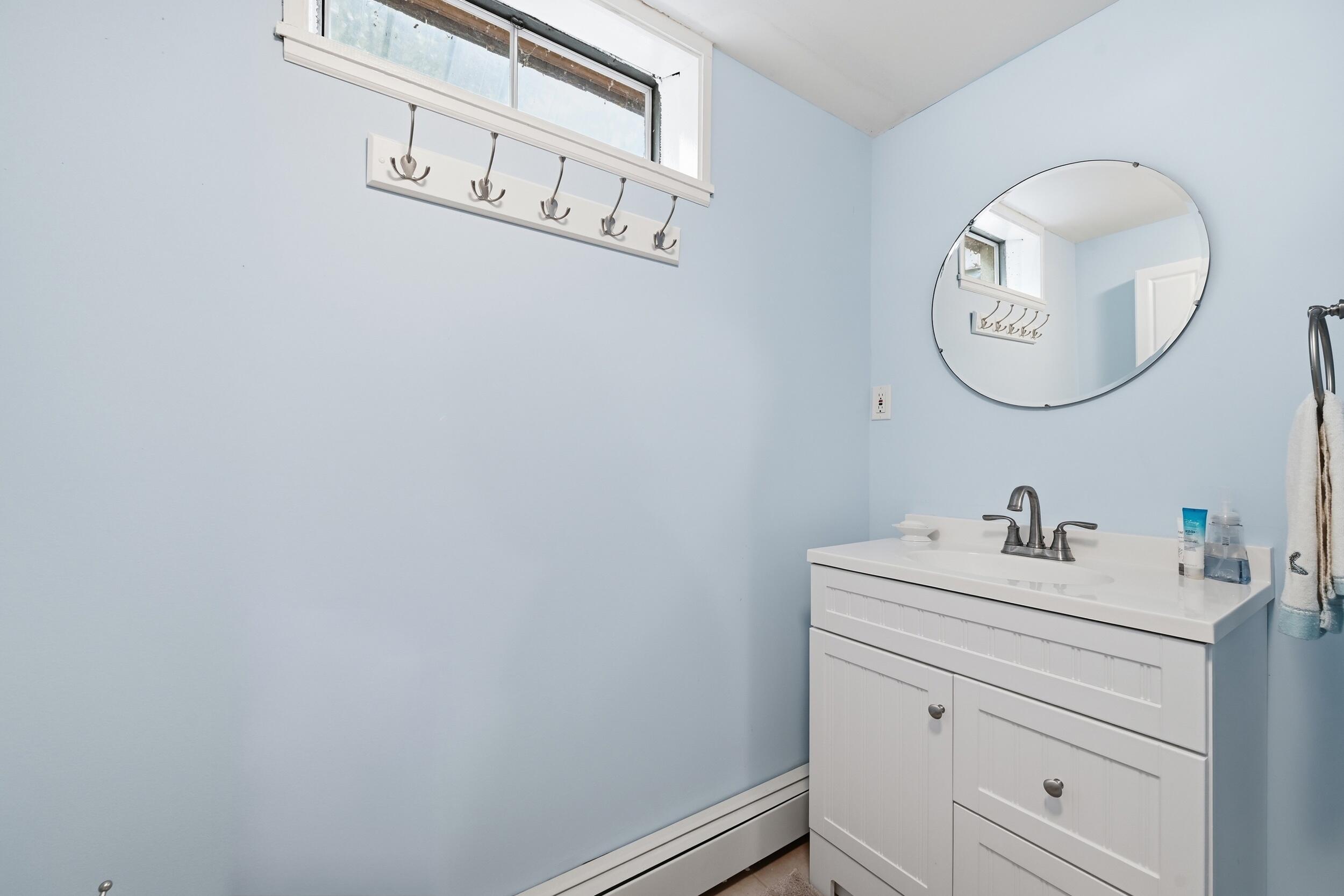 5 Hinckley Circle Osterville MA 02655