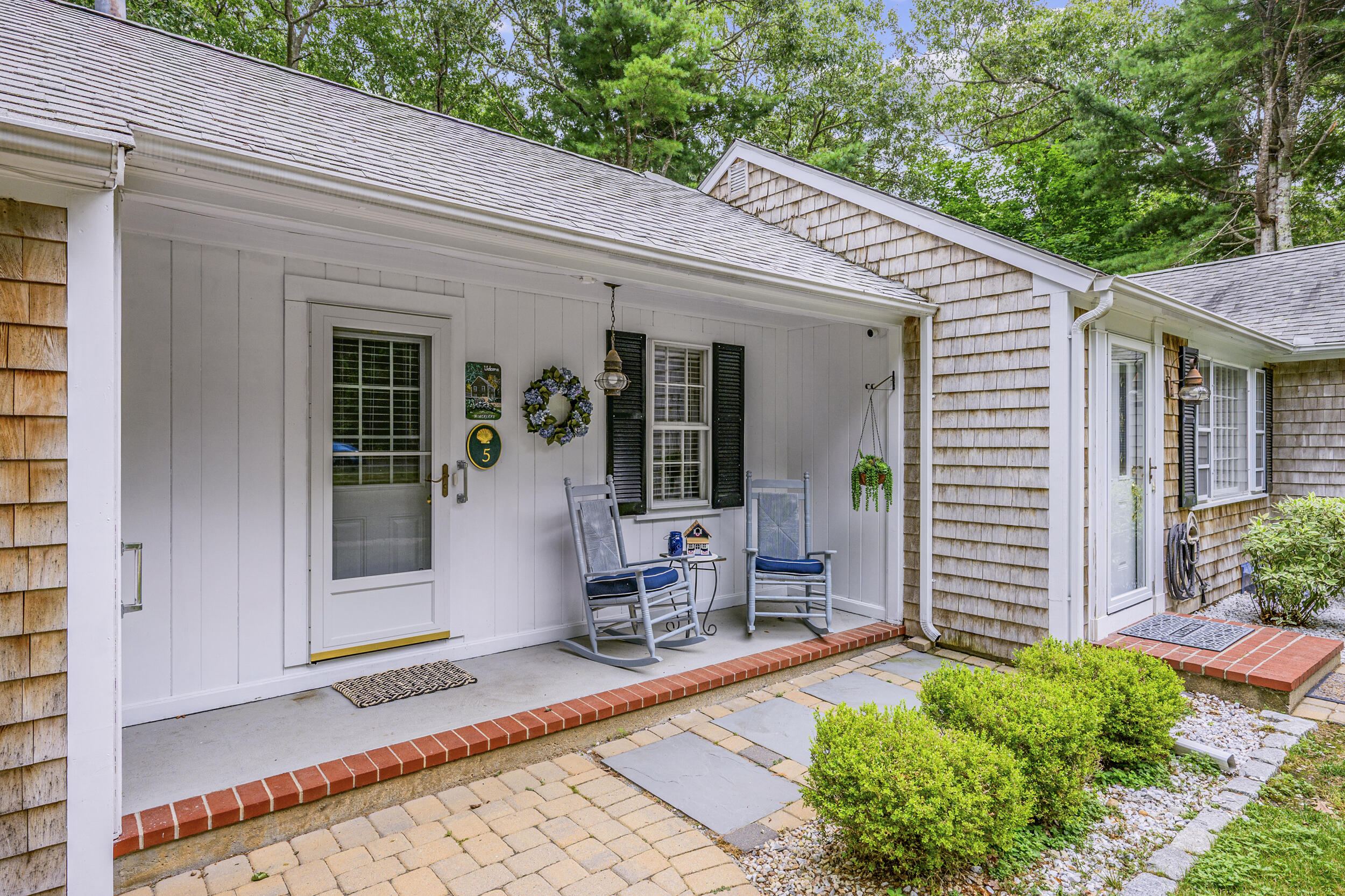 5 Hinckley Circle Osterville MA 02655