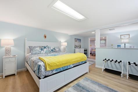5 Hinckley Circle MA 02655