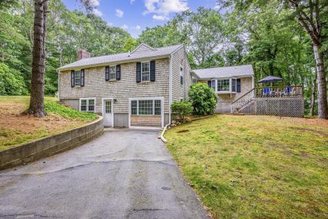 5 Hinckley Circle MA 02655
