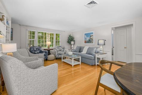 5 Hinckley Circle MA 02655
