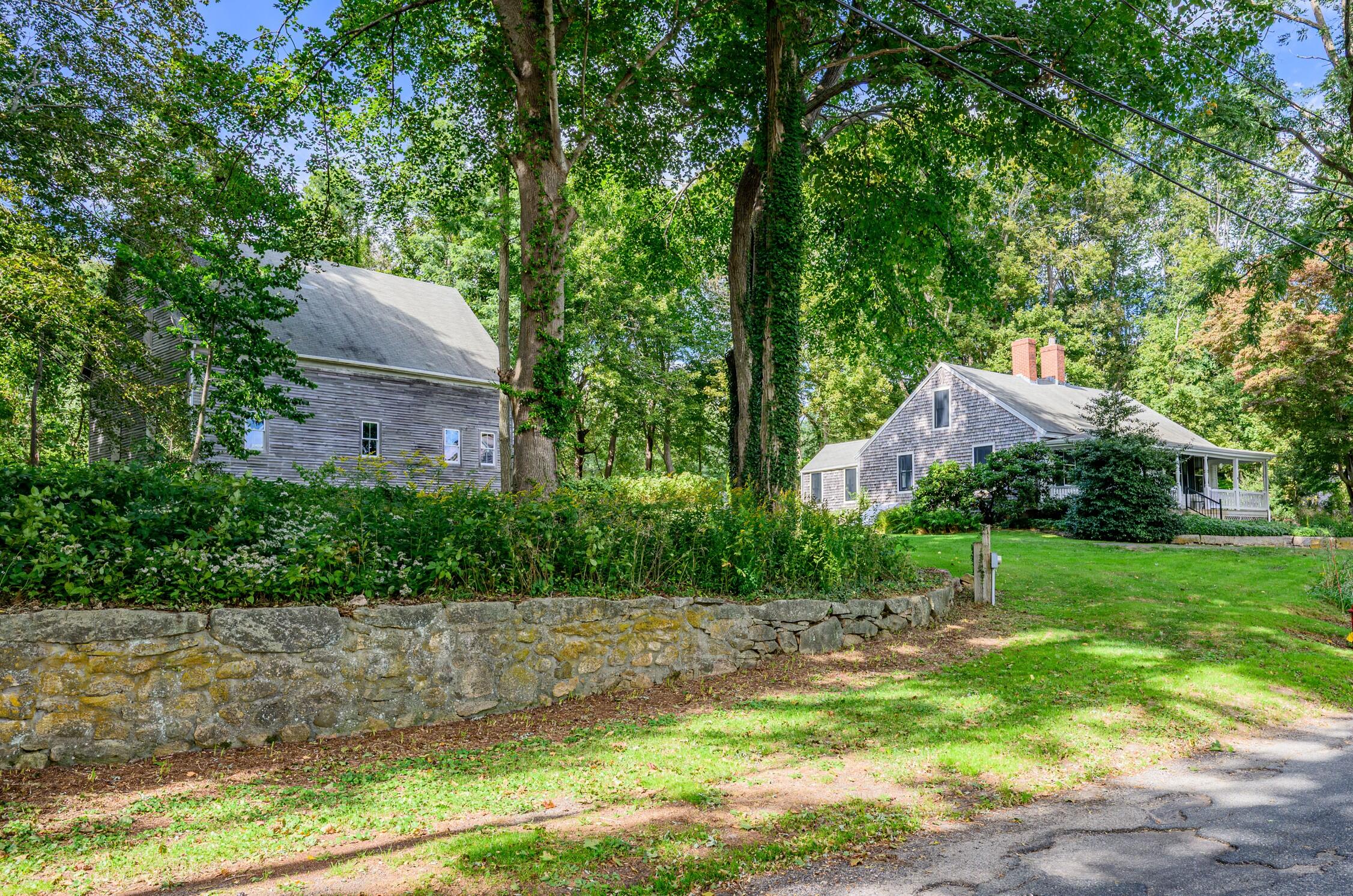 24 Grove Street Sandwich MA 02563