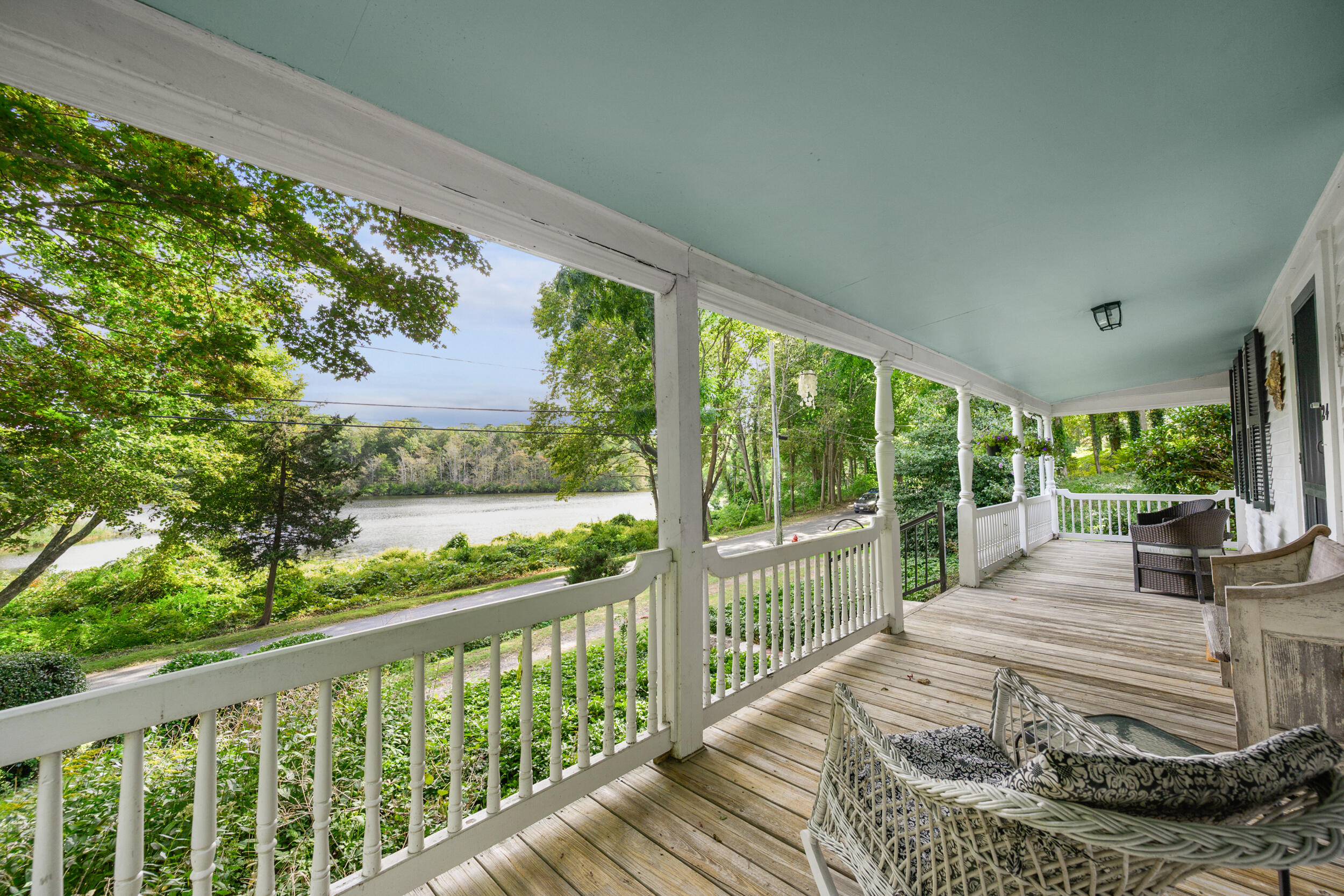 24 Grove Street Sandwich MA 02563