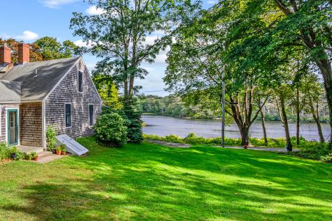 24 Grove Street Sandwich MA 02563