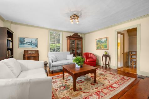 24 Grove Street Sandwich MA 02563
