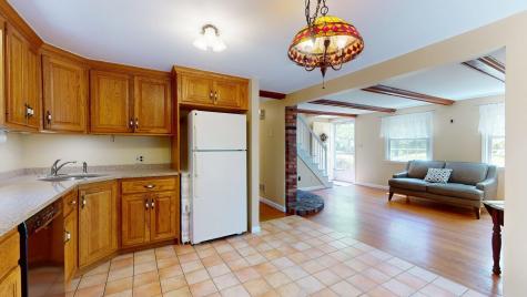 26 Newport Road Brewster MA 02631