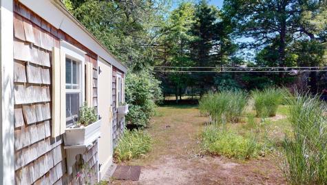 26 Newport Road Brewster MA 02631