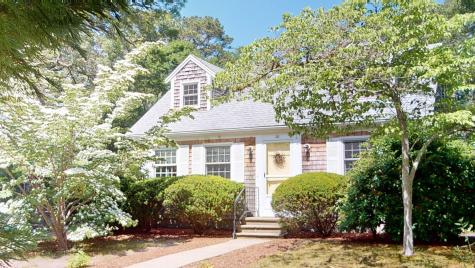 26 Newport Road Brewster MA 02631