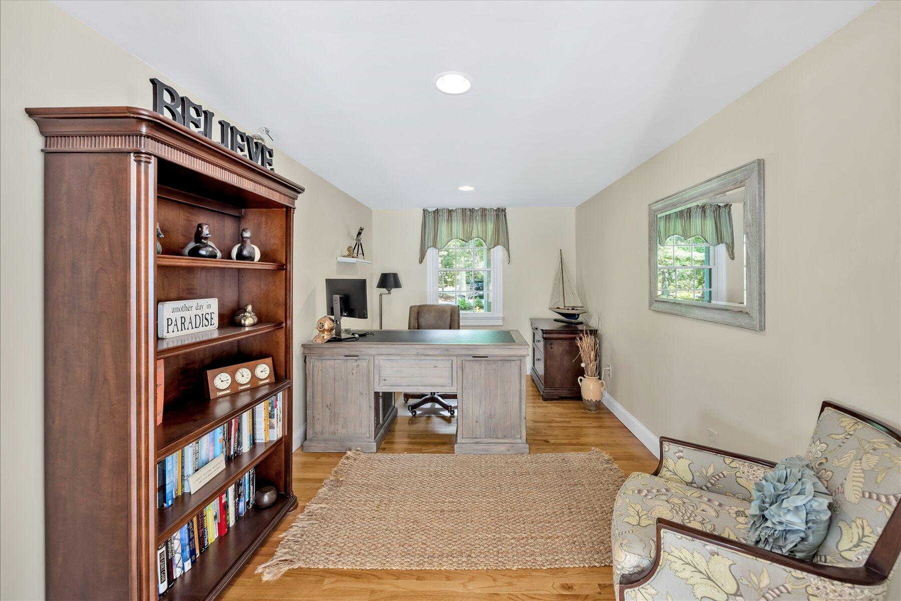 72 Highwood Way Mashpee MA 02649